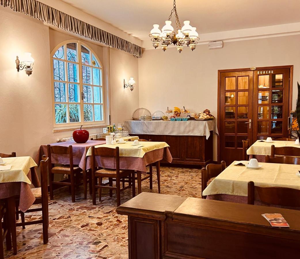 Albergo Da Pina Lazise Exterior photo