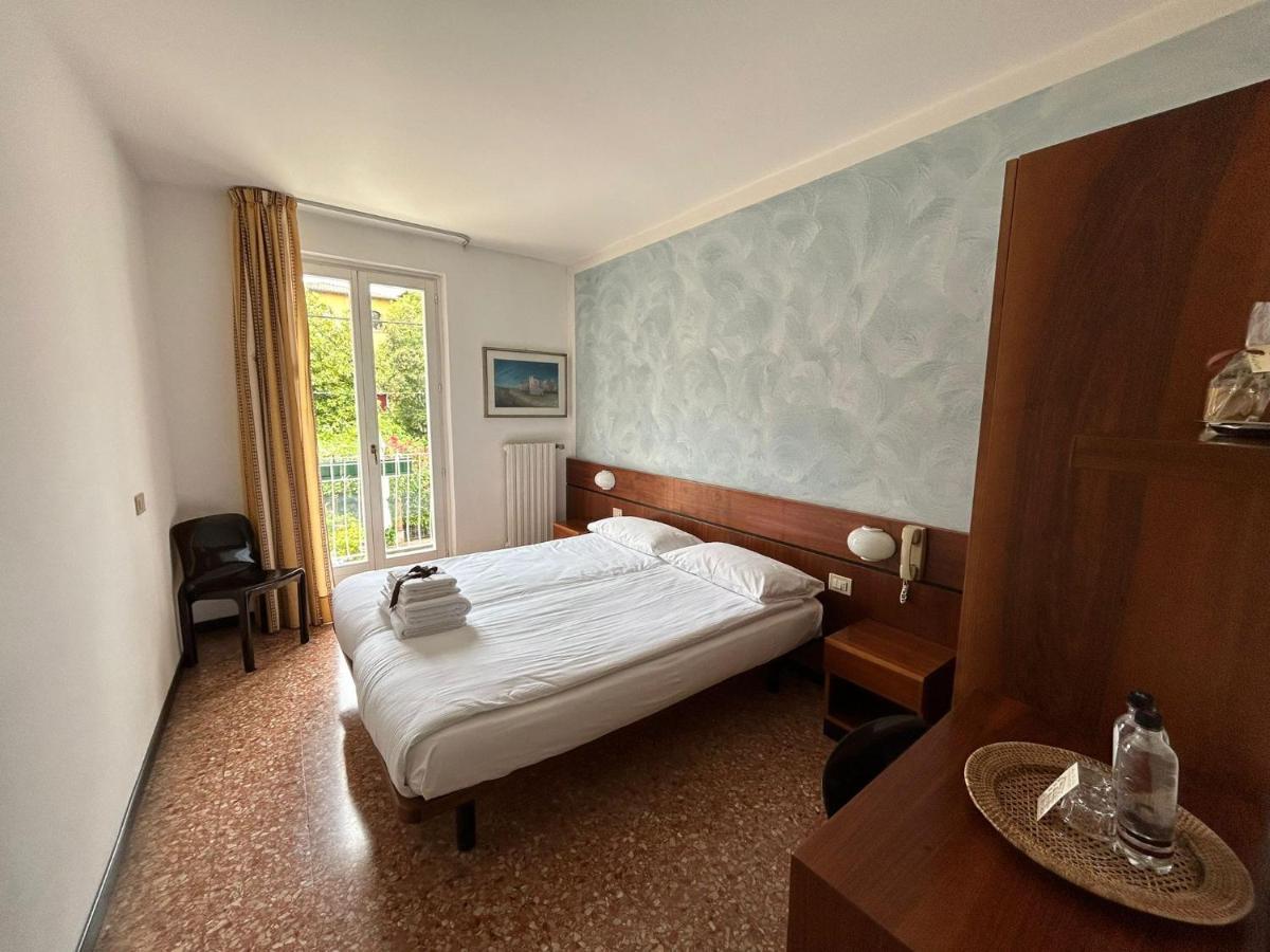 Albergo Da Pina Lazise Exterior photo