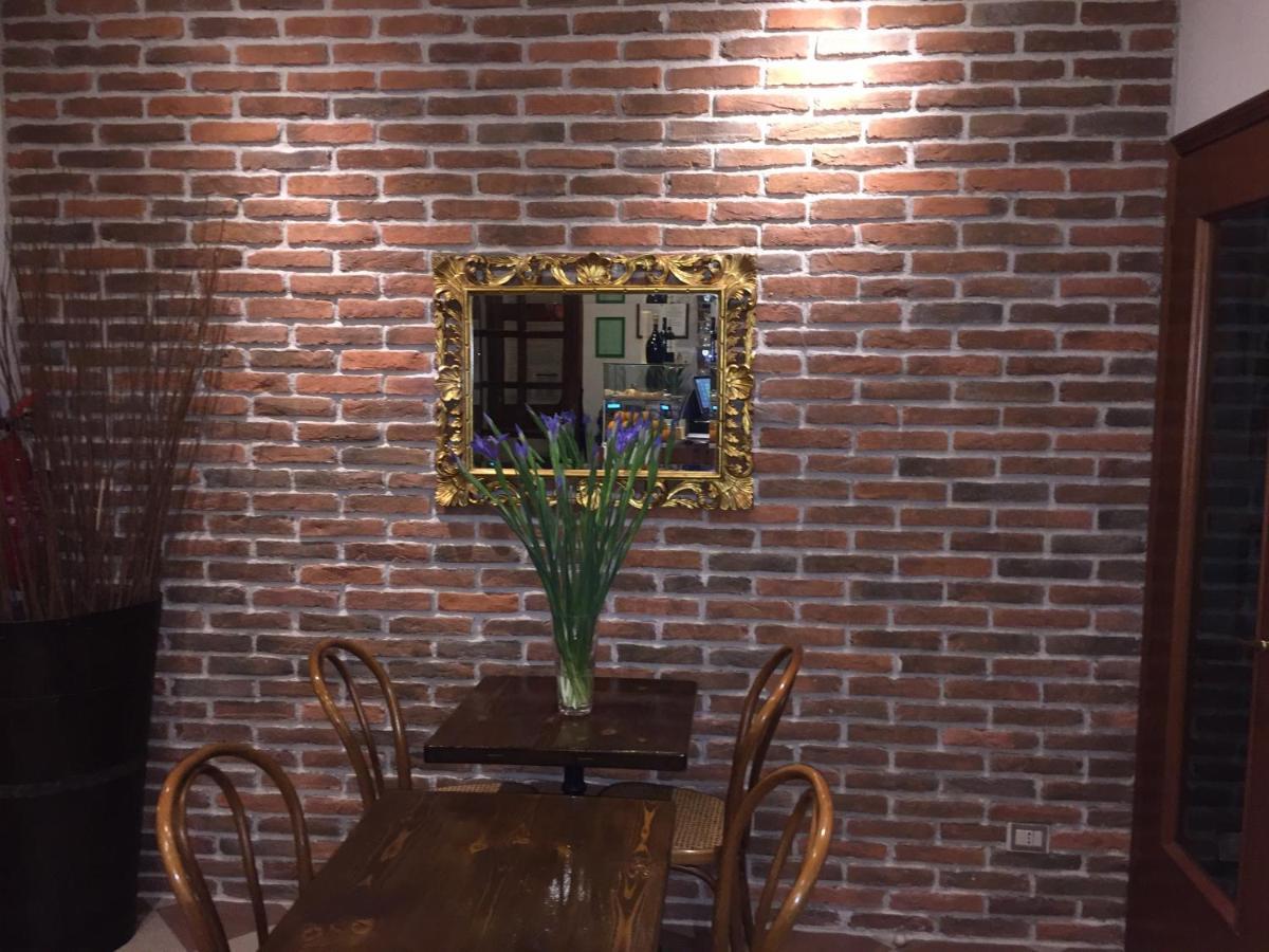 Albergo Da Pina Lazise Exterior photo